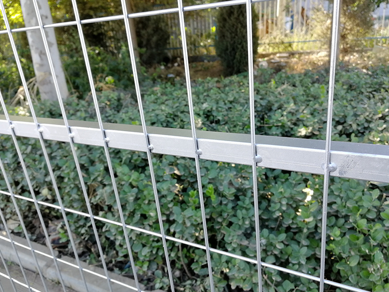 Fence - Image 2